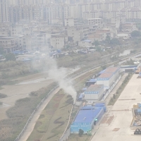 现在是不禁烧秸秆了吧 天天都能看到冒烟了