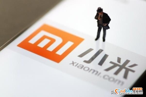 手机巅峰爆品榜：华为苹果瓜分前二，一加vivo上榜，唯独不见小米-4.jpg