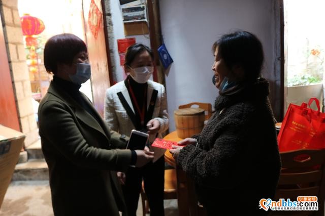 蕉南：防疫扶贫两不误走访慰问暖人心-3.jpg
