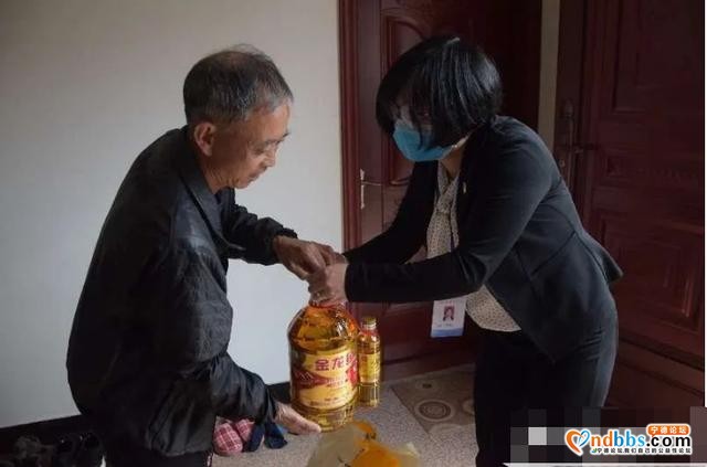 “疫控”“复工”双推进“住乡联村”干部显担当-8.jpg