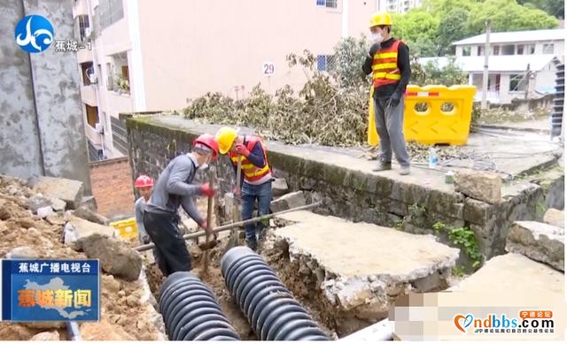 中心城区黑臭水体整治雨污分流三期工程接近尾声-9.jpg