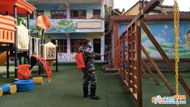 复学准备，蕉城校园消杀、预防预控培训进行中-4.jpg