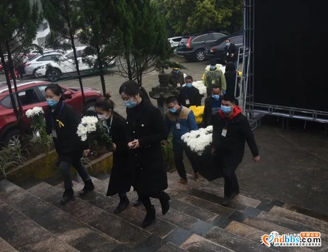 别样清明一样情，清明“代祭” 寄哀思-7.jpg