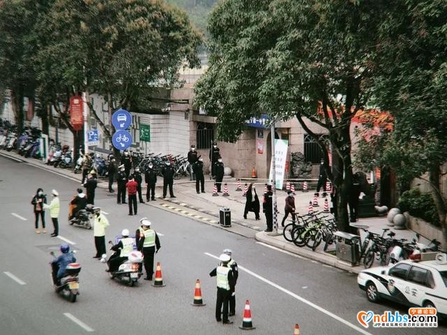 宁德开学第一天，我看到这座城的希望一直都在！-4.jpg