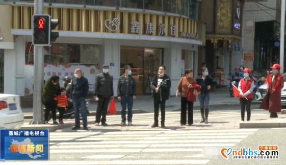 助力创城，小小“红马甲”在行动！城市因你们而美-9.jpg
