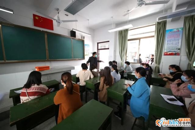 区实验小学东校区开展防疫模拟演练-11.jpg