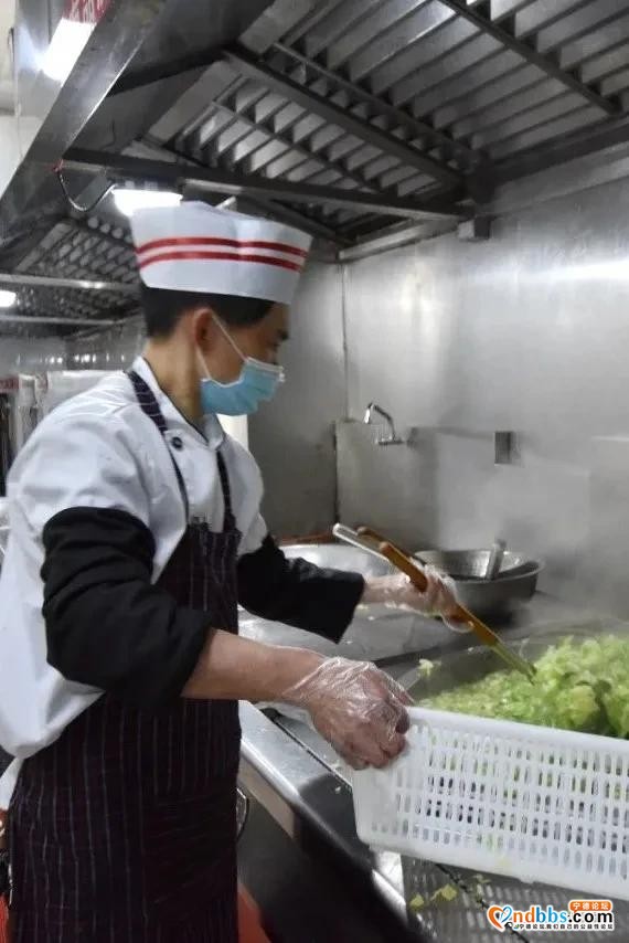 高三开学后宁德五中做的怎样？带你探访学校食堂……-4.jpg