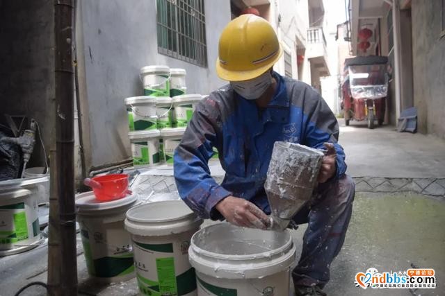 外表大整容！鹅卵石步道，房屋外立面改造忙的很……-5.jpg