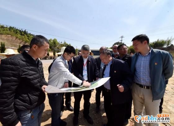何必良调研重点项目建设：倒排工期，挂图作战-2.jpg