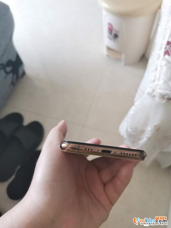 出一个日版iPhonexs，有锁，金色512g，电池91，-7.jpg