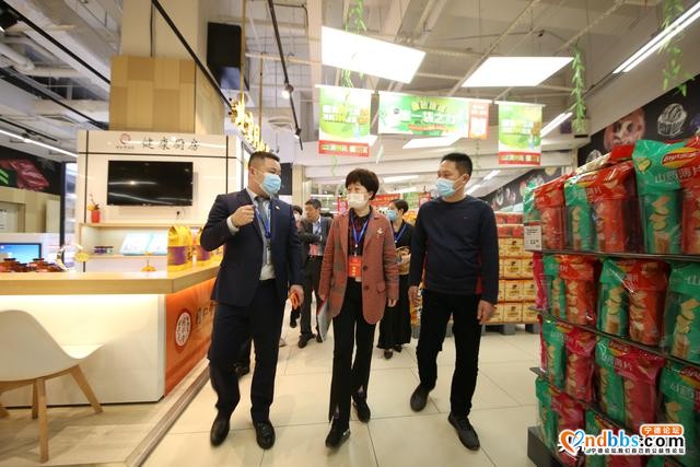 蕉南街道人大工委组织代表开展企业复工复产及城市治理视察调研活动-1.jpg