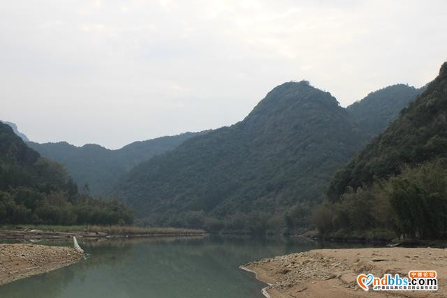 宁德蕉城霍童溪东北面外表村，两溪在这里交汇，溪沿岸青山绿水-8.jpg