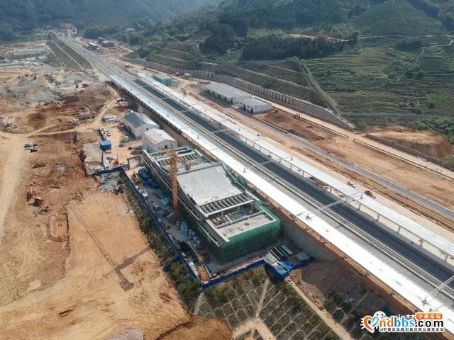 大梦视频 | 衢宁铁路蕉城站站房装修进行时-1.jpg