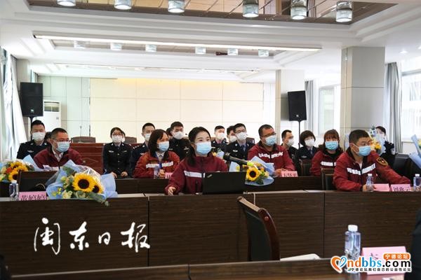 宁德市援鄂医护人员向青年民警分享“战疫”故事-1.jpg
