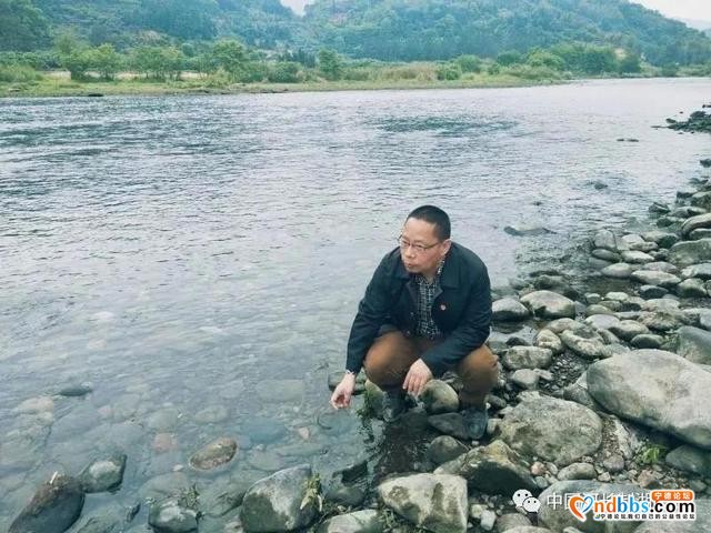 蕉城河长护水正忙-1.jpg