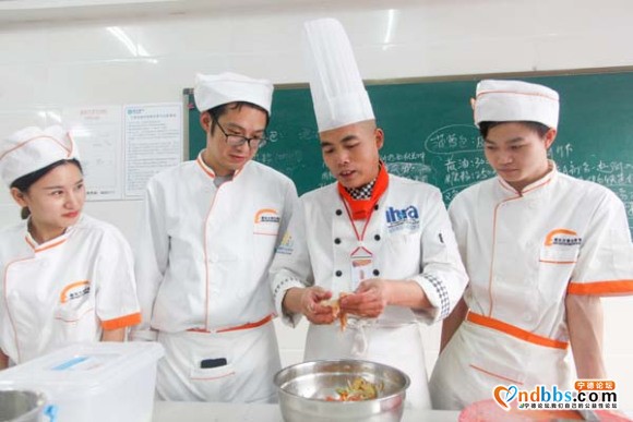 学西点学费贵不贵？要学多久？-1.jpg