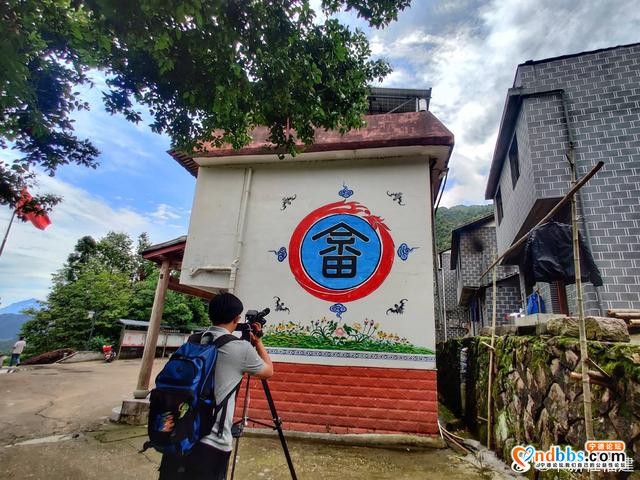 中新社福建分社赴蕉城区霍童镇八斗畲族村开展主题采访-7.jpg