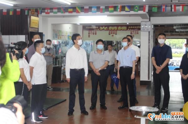 福建省体育局局长林作明到宁德市调研体育产业疫情防控和复工复产情况-3.jpg