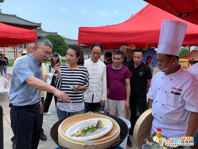 宁德又有两位县区领导上网直播带货 海量圈粉 提升农产品销售量-3.jpg