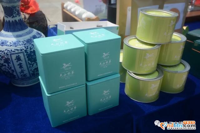 宁德又有两位县区领导上网直播带货 海量圈粉 提升农产品销售量-4.jpg
