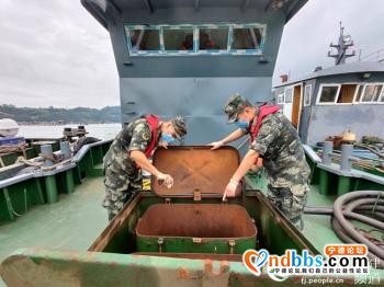 福建宁德海警1天查获6起涉嫌走私案 涉案成品油350余吨-2.jpg