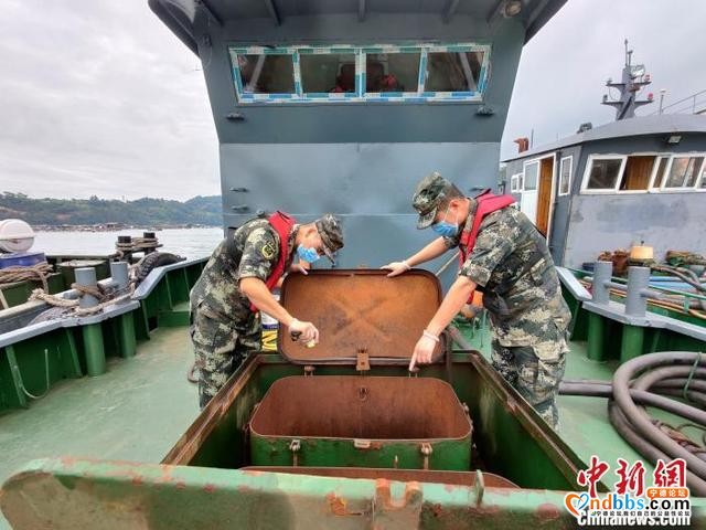 福建宁德海警1天查获6起涉嫌成品油走私案-3.jpg