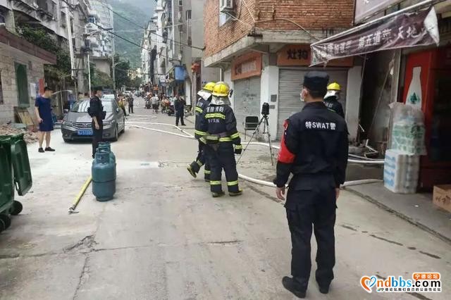 又有2人被罚！蕉城警方严打非法燃放烟花爆竹-7.jpg
