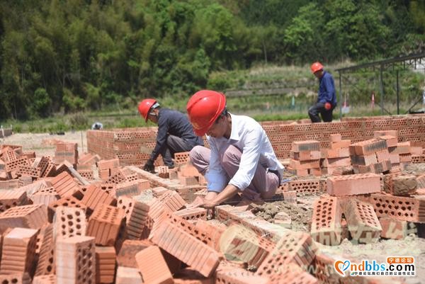 宁德：田园综合体核心区建设项目标志棚封顶-1.jpg