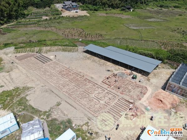 宁德：田园综合体核心区建设项目标志棚封顶-4.jpg