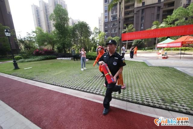 蕉城：围观！这个社区消防安全演练，现场操作值得借鉴-2.jpg