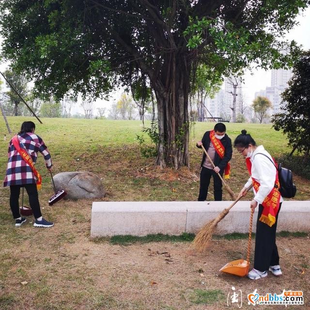 市科技局：开展环境整治志愿服务活动-1.jpg