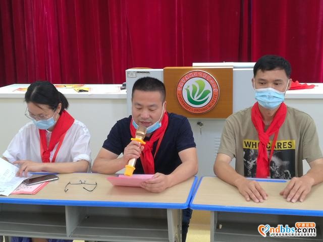 蕉城区飞鸾中心小学庆“六一”活动：从小学先锋，长大做先锋---红领巾心向党，争做好队员-7.jpg