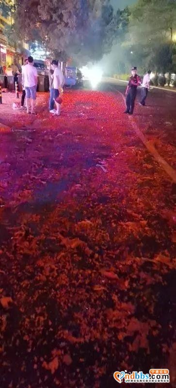 农贸市场开业违法燃放烟花爆竹被罚500元-5.jpg