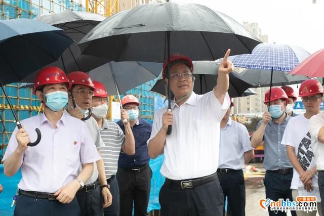 郭锡文赴宁德中心城区调研医疗卫生补短板工作-1.jpg