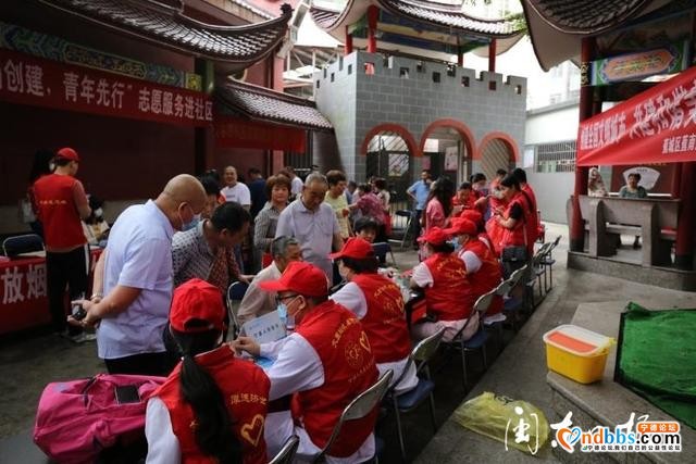 助力创城 青年志愿服务进社区-1.jpg