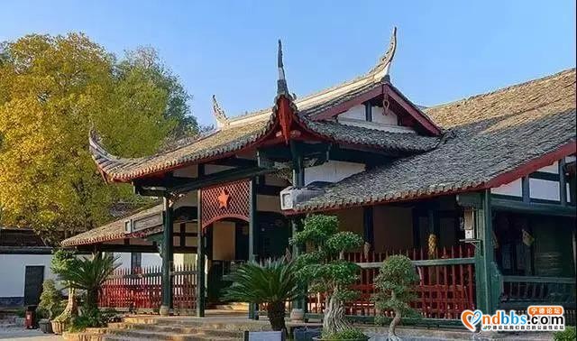 宁德火车站首趟旅游专列今开行！上车，一起游览汀州古城、古田会址、永定土楼-13.jpg