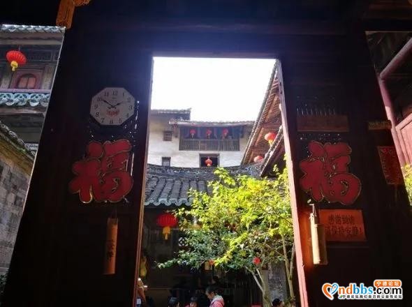 宁德火车站首趟旅游专列今开行！上车，一起游览汀州古城、古田会址、永定土楼-39.jpg