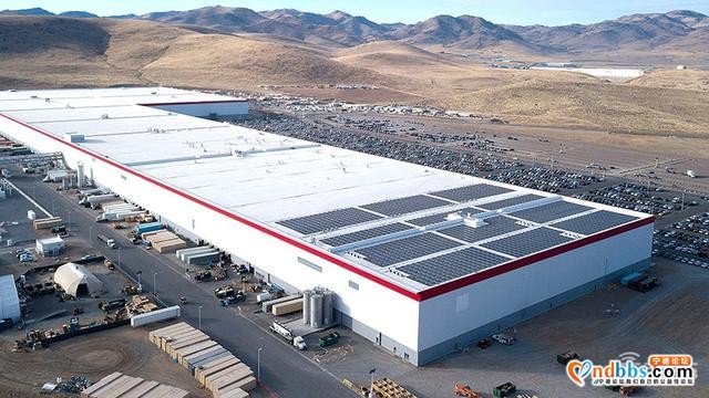 宁德时代CEO曝新电池：寿命200万公里，能让电动车用16年-5.jpg