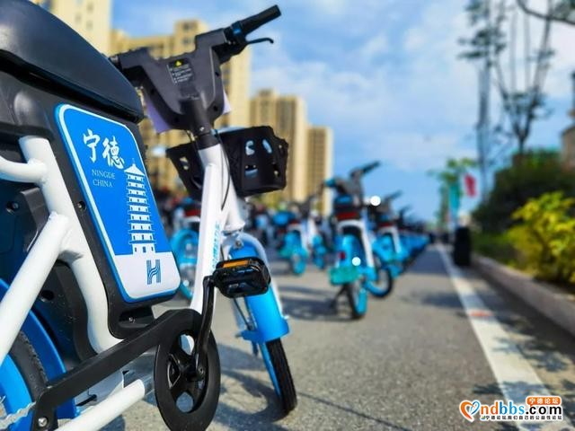 点赞！宁德市长梁伟新带头体验换电车骑行，你也一起来吧-5.jpg