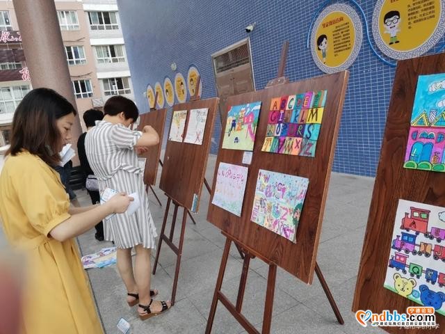 宁德市华侨小学：“英”为有你，show出精彩——科艺节系列活动之英语秀-12.jpg