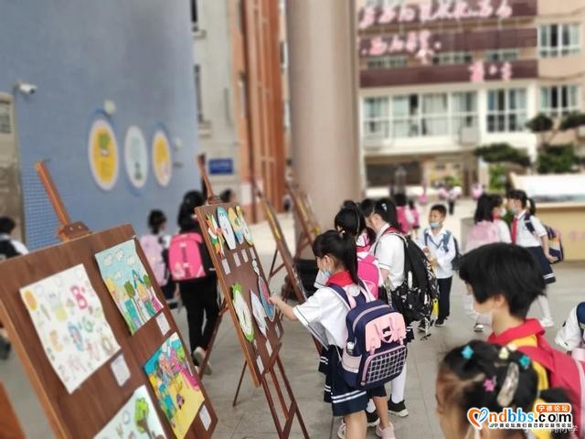 宁德市华侨小学：“英”为有你，show出精彩——科艺节系列活动之英语秀-45.jpg