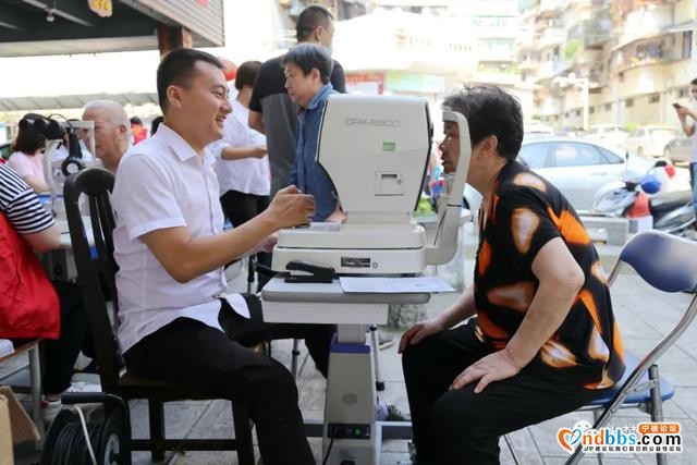 蕉城：志愿者进社区为老人送去了健康和关怀-3.jpg