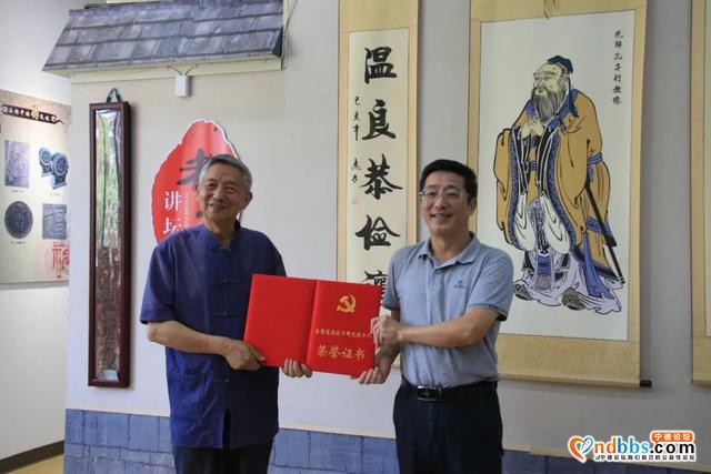 宁德市委老干部局看望慰问全国离退休干部先进个人张书岩-1.jpg