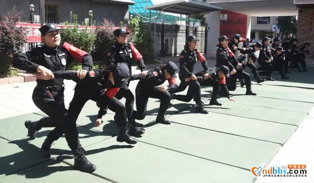 “警”线最美的花！蕉城巡特警反恐大队女子中队等您检阅-6.jpg