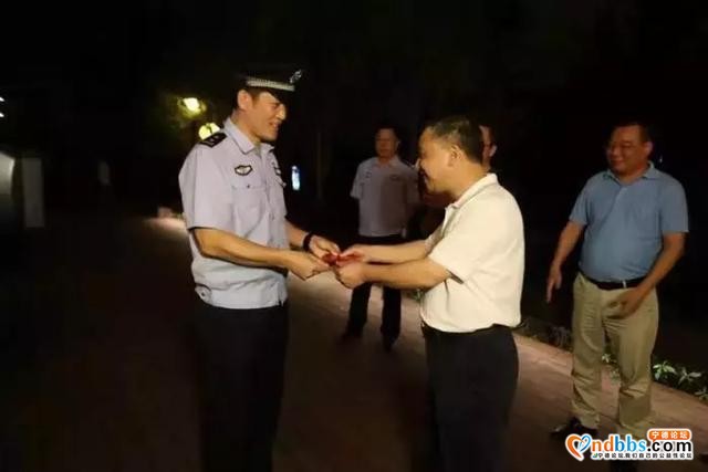 东侨开发区党工委书记周祥祺看望慰问环东湖国家湿地公园巡防队-3.jpg