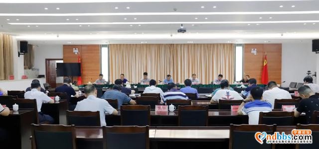 东侨开发区召开黑臭水体整治、防汛、河（湖）长制工作会议-1.jpg
