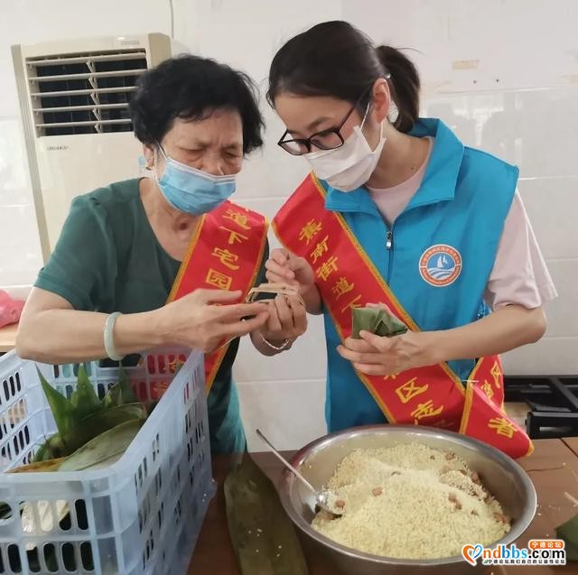 “一只青粽，一缕浓情”| 蕉城区委组织部赴下宅园社区参加“端午·我们的节日-6.jpg