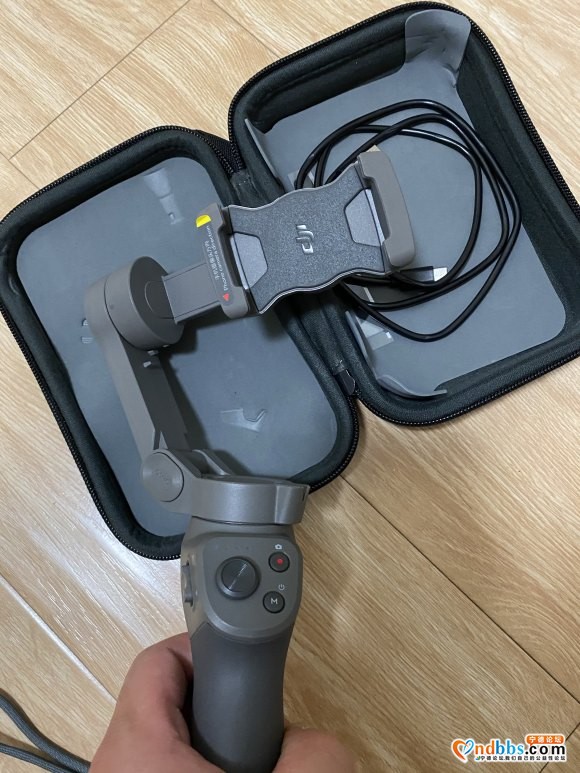 DJI 大疆灵眸3 osmo mobile3 手持云台 稳定-3.jpg