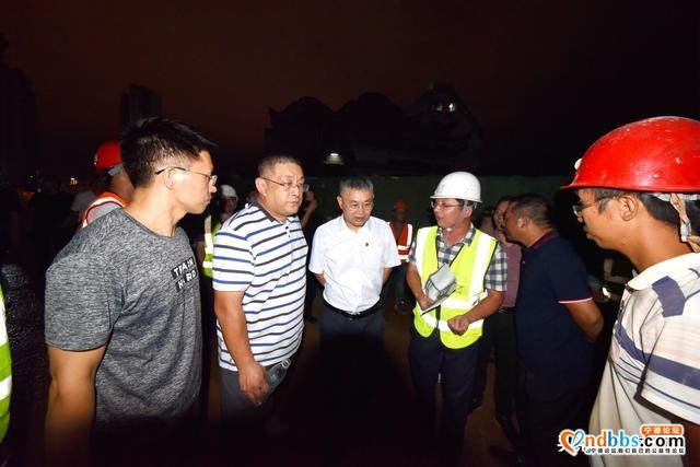 署前路棚户区改造项目（八一五路东段）于7月1日实现南半幅道路通车-2.jpg