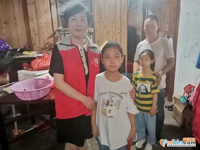 宁德市蕉城区慈善总会：我会“民建同心”慈善志愿者开展爱心结对帮扶公益活动-4.jpg
